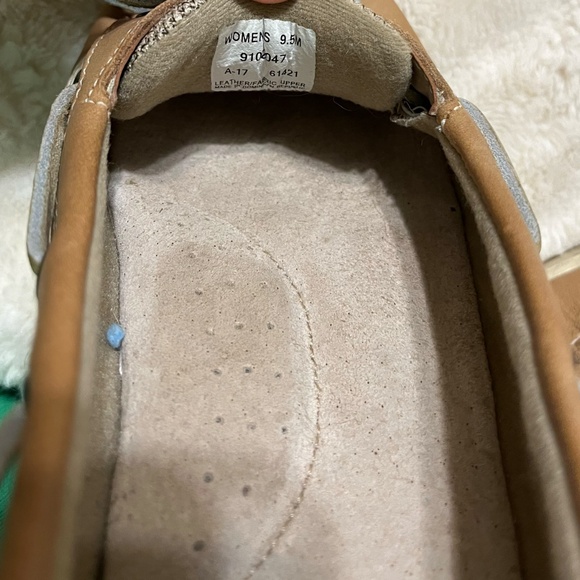 Women's Sherry's shoes size 9.5 and barely worn - Picture 6 of 6